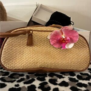 Elegant Tan and Brown Woven Handbag
